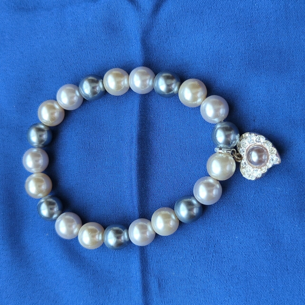 Avon Jewelry Set - Picture 7 of 7
